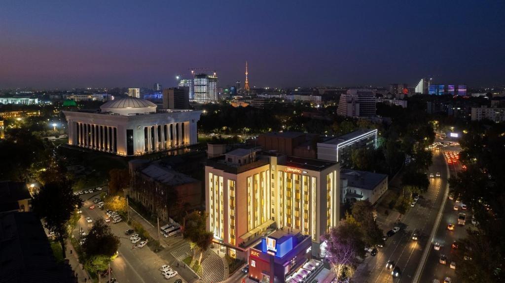 Hampton By Hilton Tashkent Hotel Exterior photo
