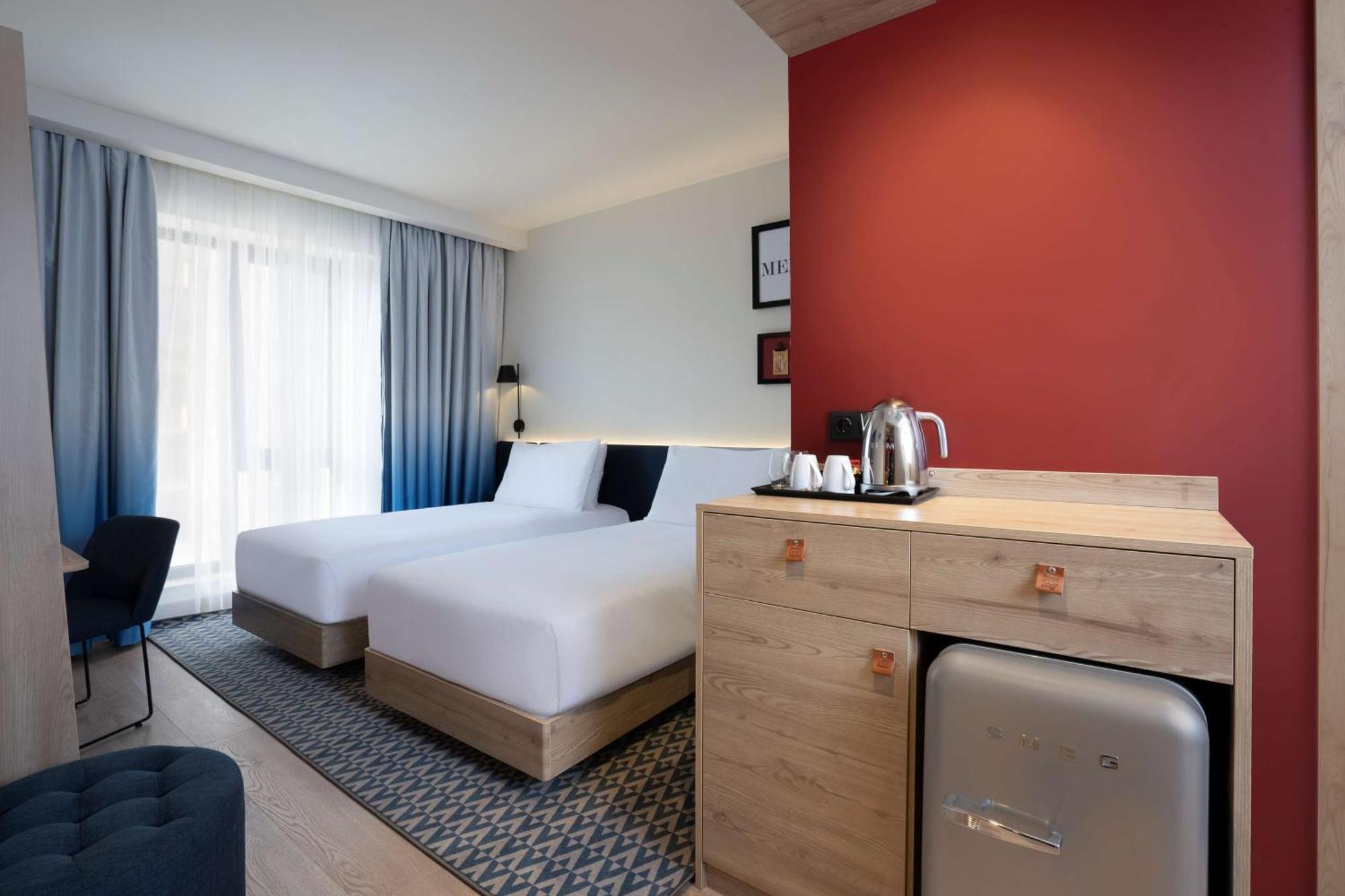 Hampton By Hilton Tashkent Hotel Exterior photo